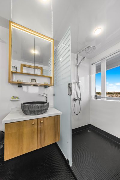 Bathroom Master Suite