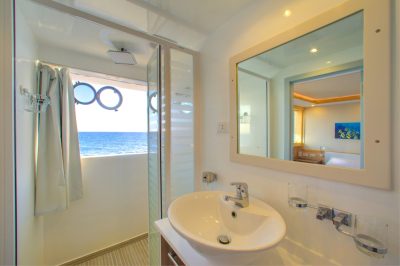 Double-Cabin